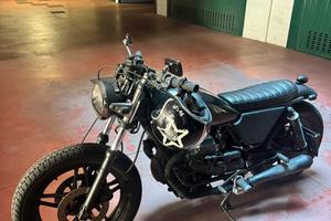 Guzzi v 35 c cafe racer