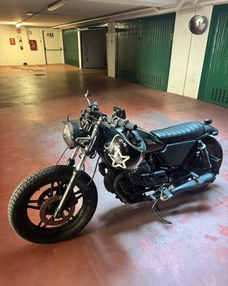 Guzzi v 35 c cafe racer