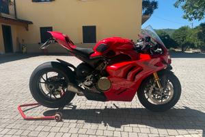 Ducati Panigale V4s 2022
