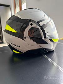 Casco LS2 Advant2