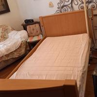 Letto elettrico  invalidi infortuni più 2° letto