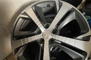 Cerchi originali Peugeot 18”