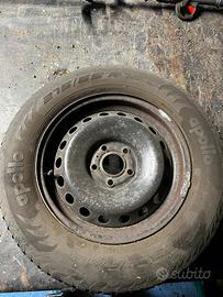 4 cerchi in ferro 215/65 R16