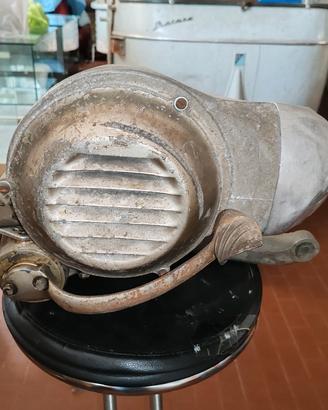 Vespa 98 Bacchetta - Faro Basso - Motore 3° Serie