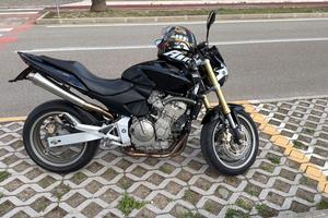 Honda hornet 600