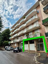 Locali uso commerciale/sanitario (carnago va.)