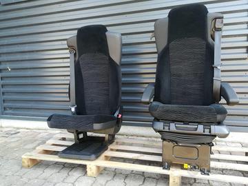 Coppia sedili mercedes actros mp4