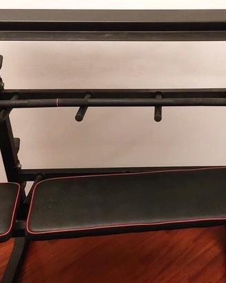 Panca multifunzione con bilanciere e pesi