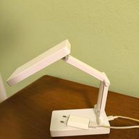 luce comodino a led