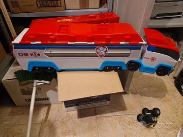 veicoli paw patrol e hot wells