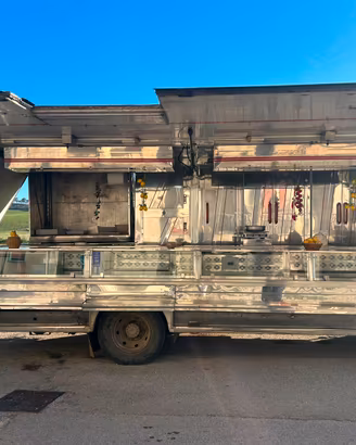 Autonegozio per pescheria friggitoria o panineria