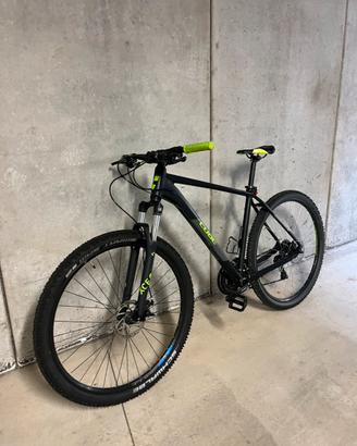 bici mtb cube