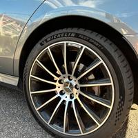 cerchi amg con gomme