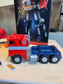 Lego Optimus Prime
