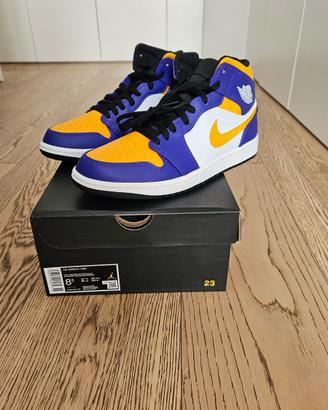 Jordan  1 mid 42