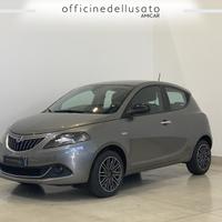 Lancia Ypsilon 1.0 firefly hybrid 70cv gold s&s