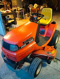 trattorino tagliaerba Kubota 