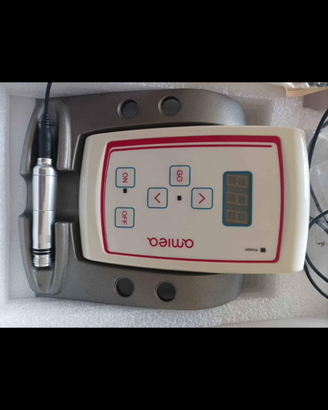 Macchina per dermopigmentazione