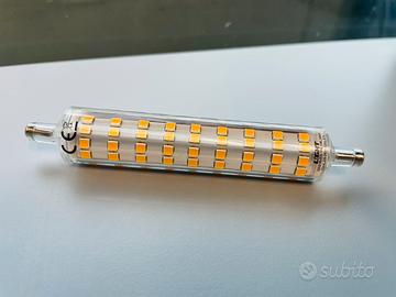 Lampadina LED R7s 118mm 10W - Elettrodomestici In vendita a Ascoli