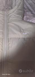 piumino Nike verde salvia