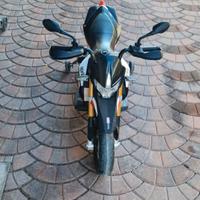 Aprilia Dorsoduro 12V- Moto elettrica per Bambini