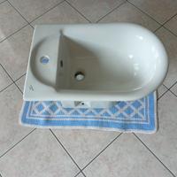 BIDET