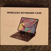 Custodia con tastiera wireless magnetica per iPad