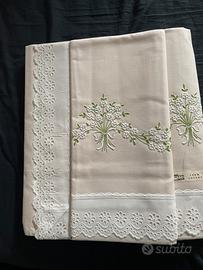 Lenzuolo matrimoniale