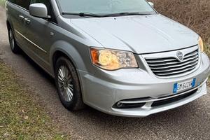 Lancia voyager 2.8 turbo diesel gold 