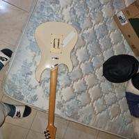 chitarra elettrica +amplificatore 