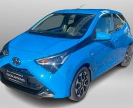 Toyota Aygo Connect 1.0 VVT-i 72 CV 5 porte x-fun