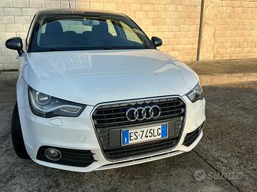 Audi A1 Sportback – S-tronic | Bianca con Tetto a