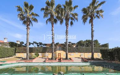 VILLA CON PISCINA A MISANO ADRIATICO