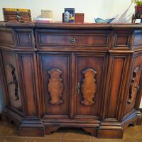 Credenza in Stile Classico - Legno Pregiato