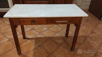 tavolo della nonna anni 40