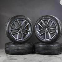 Gomme e cerchi originali land rover 22”