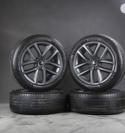 Gomme e cerchi originali land rover 22”