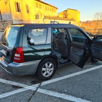 Auto Subaru forester