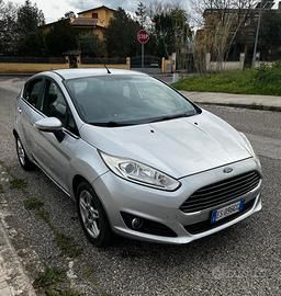 Ford Fiesta 1.5 TDCi 75 CV