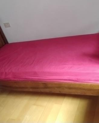 Letto in noce di fine '800