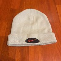 Cuffia originale firmata Nike