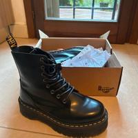 Anfibi Dr. Martens Jadon black tg.39
