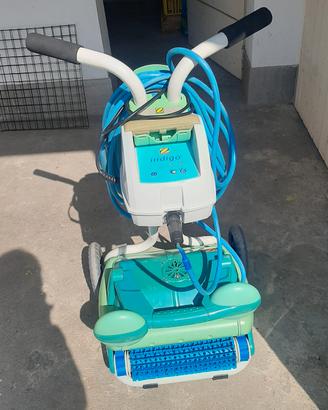 robot Zodiac e piscina 