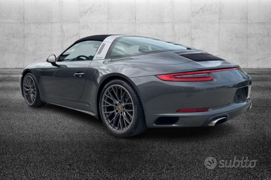 Porsche 911 2019 photo 4