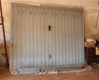 Porta basculante 2.40×2.75