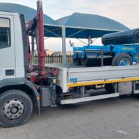 IVECO EUROCARGO 120E18 CON GRU