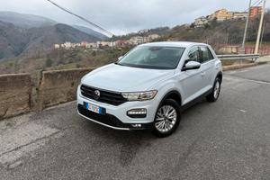 VOLKSWAGEN T-ROCK 2.0 TDI 150cv Dsg