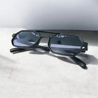 Occhiali da sole stile panthos