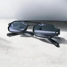 Occhiali da sole stile panthos