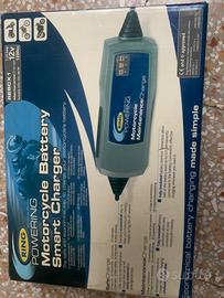 Caricabatteria moto scooter mai usato nuovo